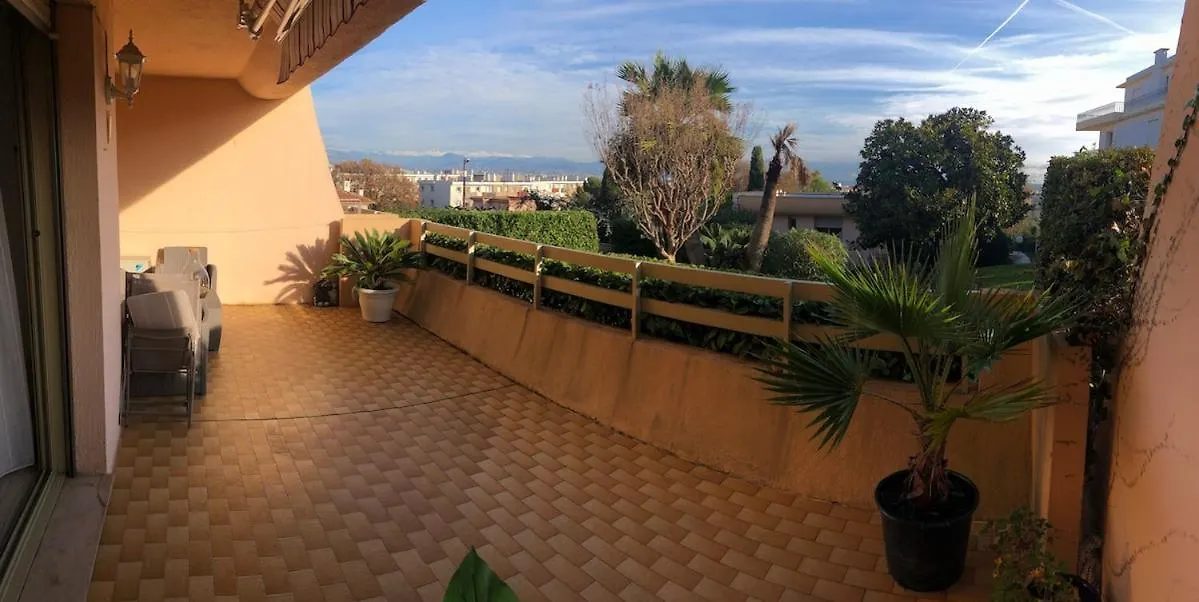 Serenity Yourhosthelper Antibes